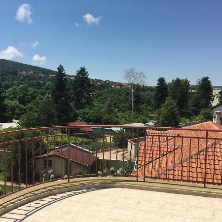 Holiday Apartment In Kranevo With Private Pool And Rooftop Terrace קרנבו